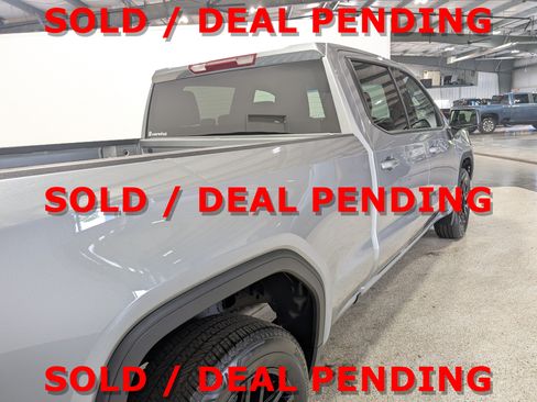 Used 2025 GMC Sierra 1500 Elevation AWD/4WD image 3