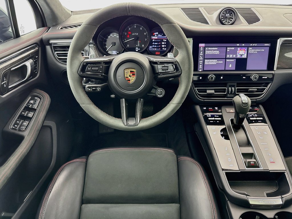 Certified 2024 Porsche Macan GTS AWD/4WD image 25