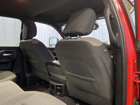 Certified 2024 RAM 3500 Big Horn image 32