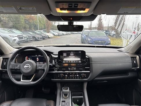 Used 2023 Nissan Pathfinder Platinum w/ Lighting Package (N93) image 23