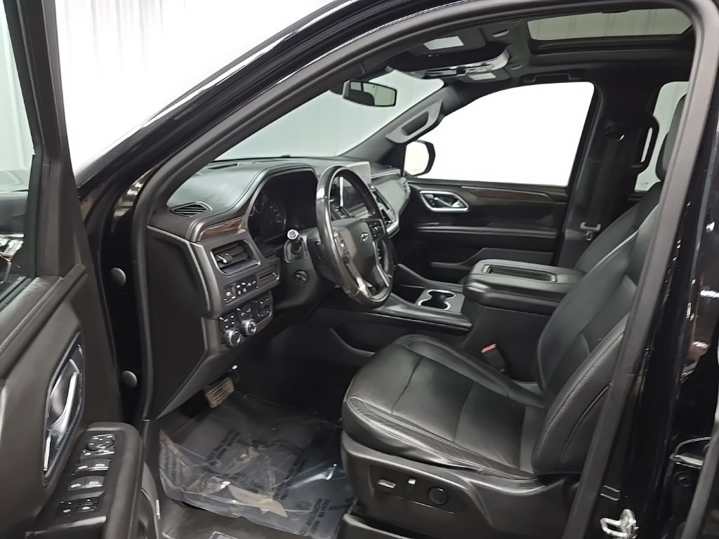 Used 2021 Chevrolet Tahoe Z71 w/ Z71 Signature Package AWD/4WD image 29