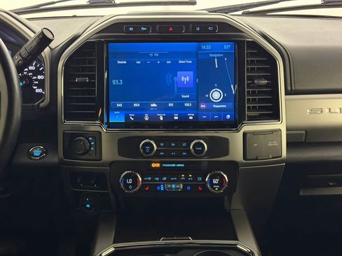 Used 2022 Ford F250 Lariat w/ Black Appearance Package AWD/4WD image 17