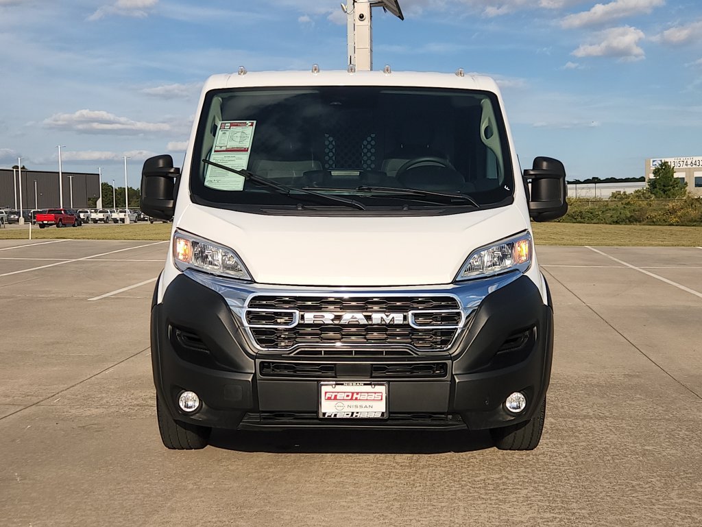 Used 2025 RAM ProMaster 2500 w/ U-Haul Equipment Group FWD image 11