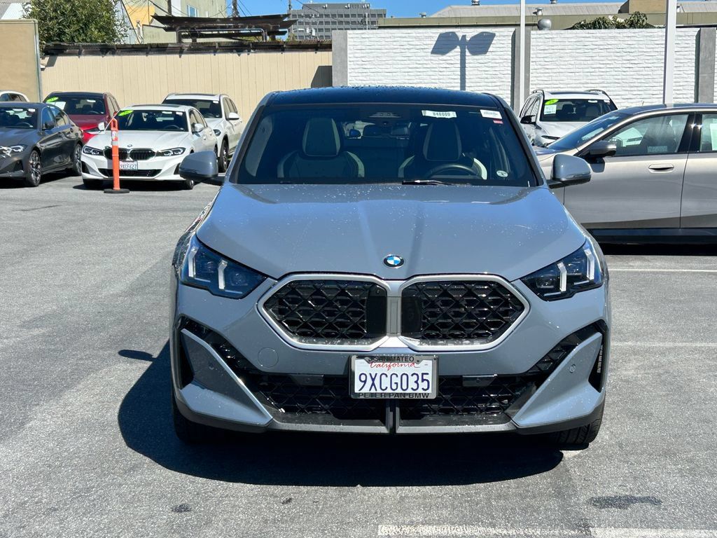 Used 2026 BMW X2 xDrive28i w/ Technology Package AWD/4WD image 8