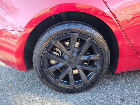 Used 2023 Tesla Model 3 Standard Range image 15