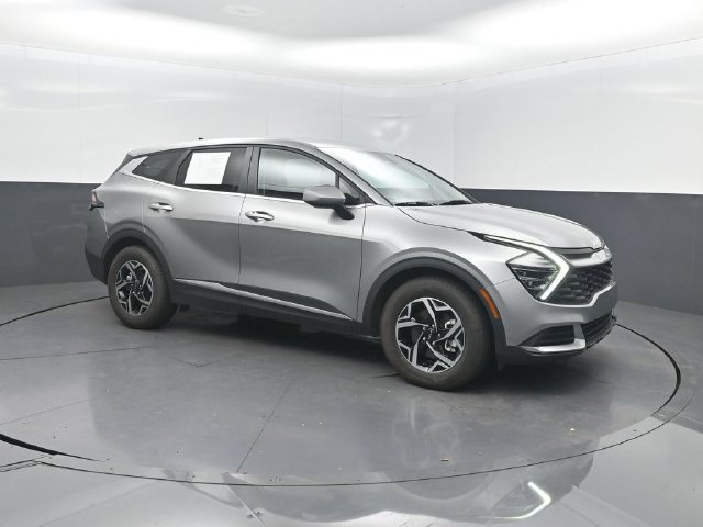 Used 2024 Kia Sportage LX FWD image 33