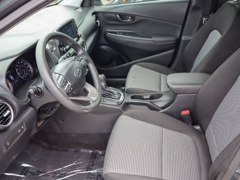 Used 2020 Hyundai Kona SE w/ Cargo Package FWD image 10