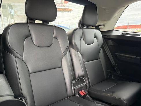 Used 2021 Volvo XC90 T5 Momentum w/ Advanced Package AWD/4WD image 22