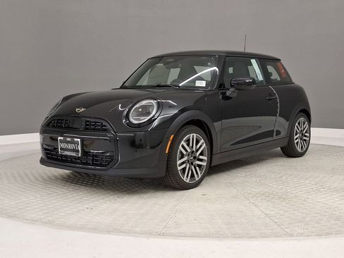 New 2026 MINI Cooper 2-Door Hardtop image 30