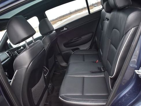 Certified 2022 Kia Sportage SX image 23