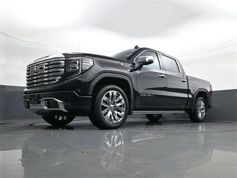 Used 2025 GMC Sierra 1500 Denali w/ Denali Reserve Package image 21
