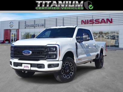 Used 2025 Ford F350 Platinum w/ FX4 Off-Road Package