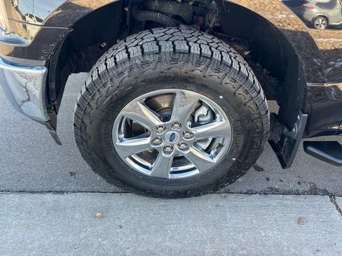 Used 2019 Ford F150 XLT w/ Equipment Group 302A Luxury image 13