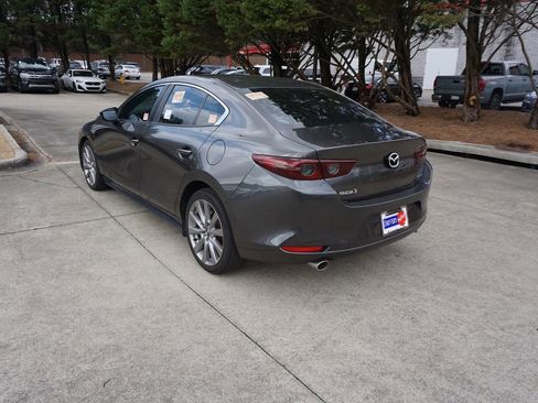 Used 2021 MAZDA MAZDA3 s image 21