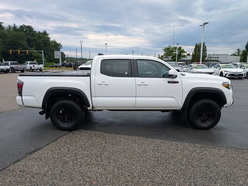 Used 2020 Toyota Tacoma TRD Pro AWD/4WD image 7