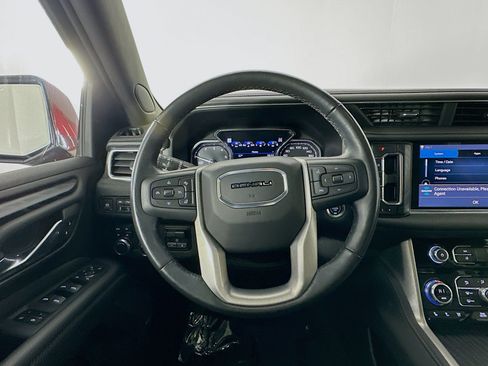 Used 2021 GMC Yukon Denali image 11