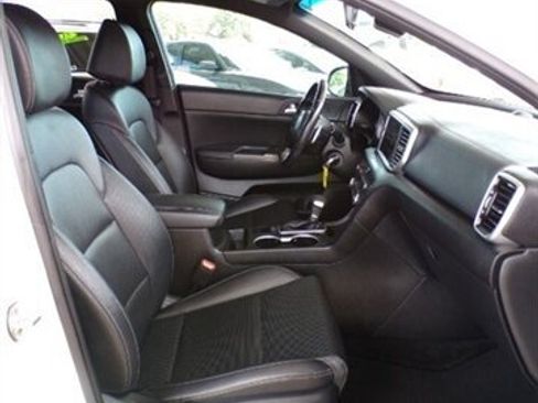 Used 2022 Kia Sportage Nightfall Edition AWD/4WD image 26