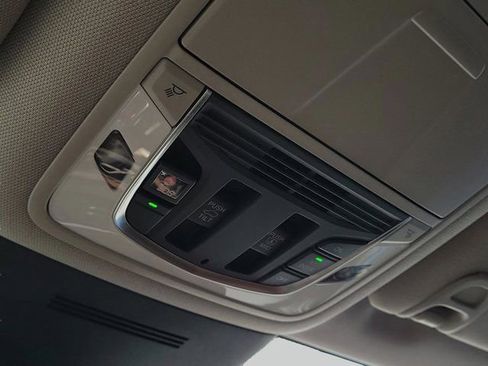 Certified 2025 Acura MDX FWD w/ Technology Package image 30