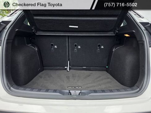 Used 2024 Nissan Kicks SR w/ SR Premium Package FWD image 16