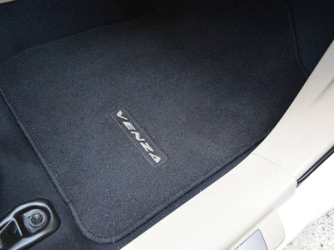 Used 2009 Toyota Venza AWD image 21