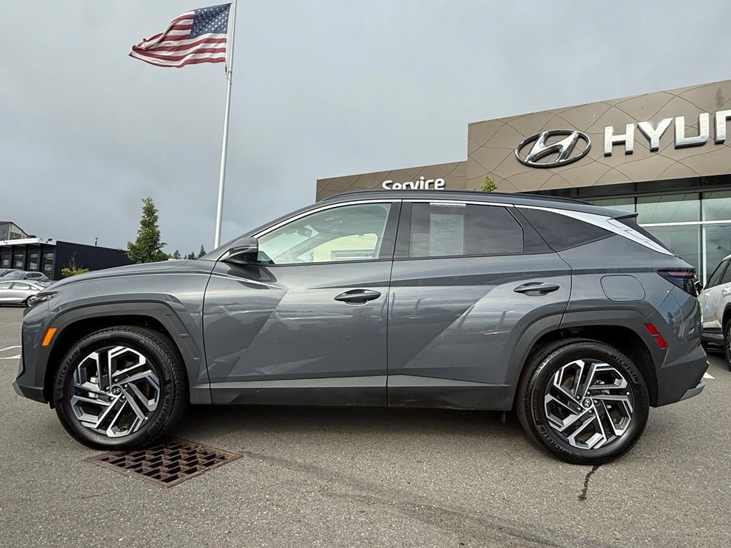 Certified 2026 Hyundai Tucson Limited AWD/4WD image 2