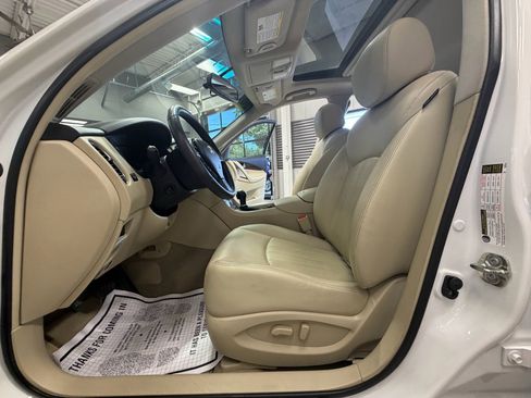 Used 2017 INFINITI QX50 AWD w/ Premium Plus Package image 57