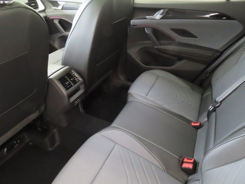 New 2026 Volkswagen Tiguan SE AWD/4WD image 22