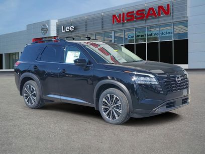 New 2026 Nissan Pathfinder Platinum