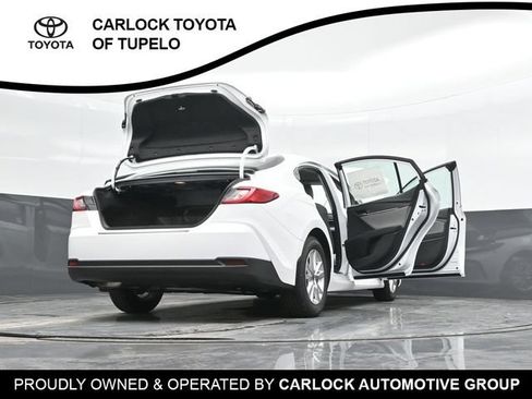 Used 2025 Toyota Camry LE w/ Convenience Package FWD image 45