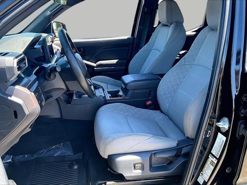 Used 2024 Toyota Tacoma SR5 RWD image 7