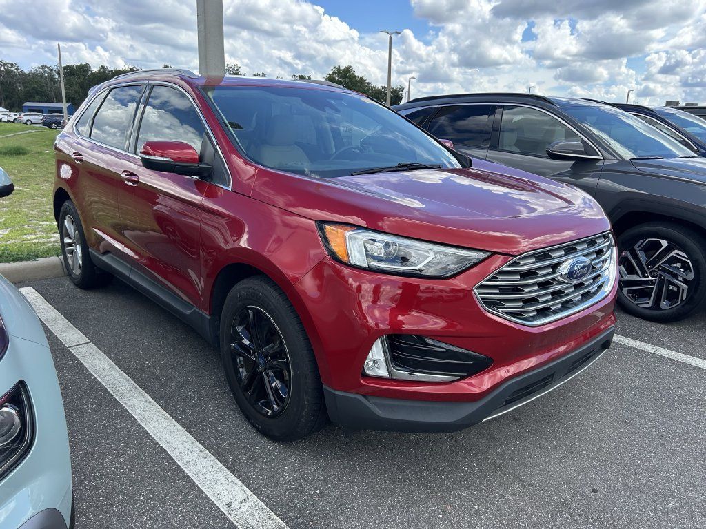 Used 2020 Ford Edge SEL w/ Convenience Package AWD/4WD image 2