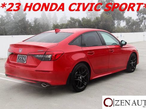 Used 2023 Honda Civic Sport image 9