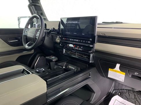 New 2026 GMC Hummer EV SUV image 29