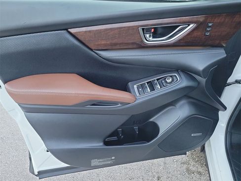 Used 2023 Subaru Ascent Touring image 16