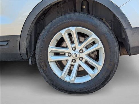 Used 2016 Ford Explorer 4WD image 9