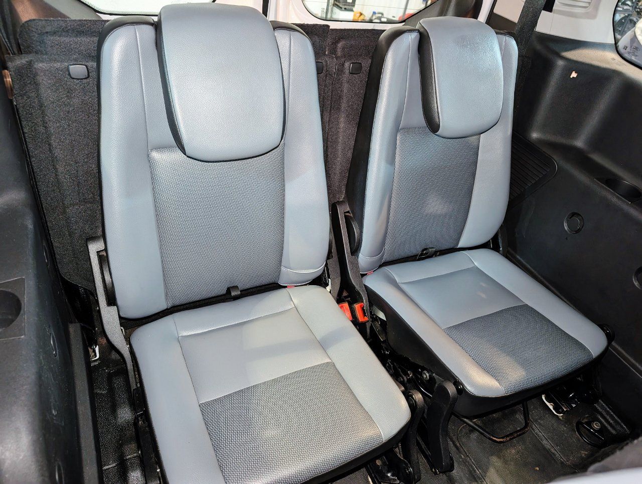 Used 2018 Ford Transit Connect XL FWD image 26