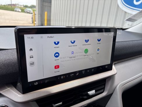 New 2025 Ford Explorer Active w/ Active Comfort Package image 35