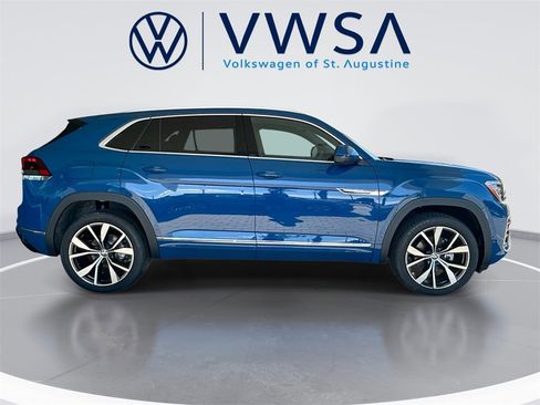 New 2025 Volkswagen Atlas Cross Sport SEL Premium R-Line image 9