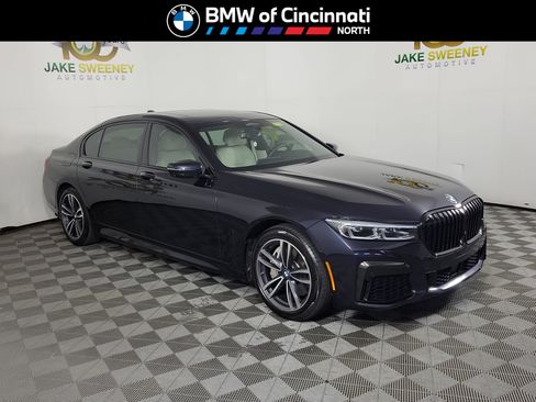 Used 2022 BMW 750Li xDrive AWD/4WD image 1