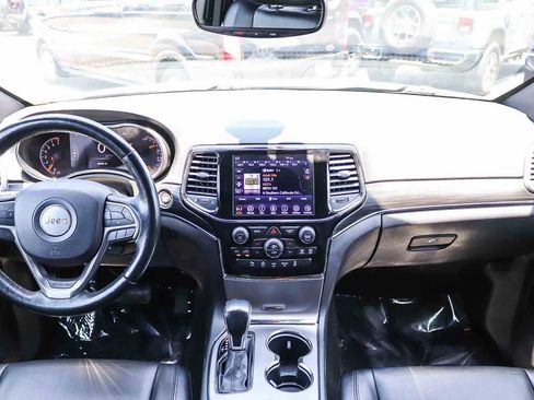 Used 2020 Jeep Grand Cherokee Limited RWD image 12