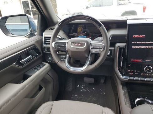 New 2026 GMC Yukon Elevation w/ Elevation Premium Package image 13