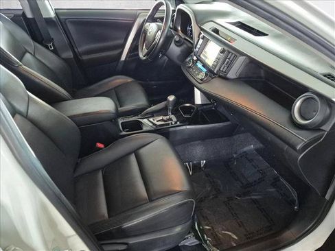 Used 2017 Toyota RAV4 Limited w/ Carpet Mat Package FWD image 20