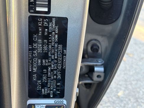 Used 2025 Kia K4 LXS image 24