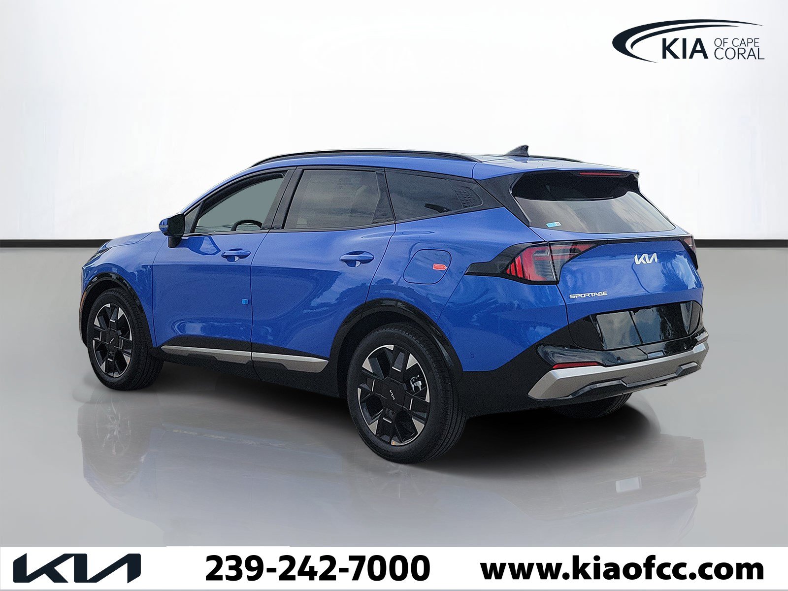 New 2026 Kia Sportage SX FWD image 4
