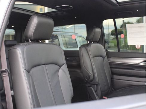 New 2026 Jeep Grand Wagoneer 4WD w/ Premium Group I image 27