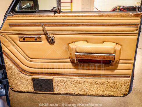 Used 1987 Jeep Grand Wagoneer AWD/4WD image 61