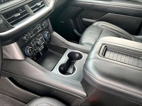 Used 2021 Chevrolet Tahoe Z71 w/ Rear Media and Nav Package AWD/4WD image 15