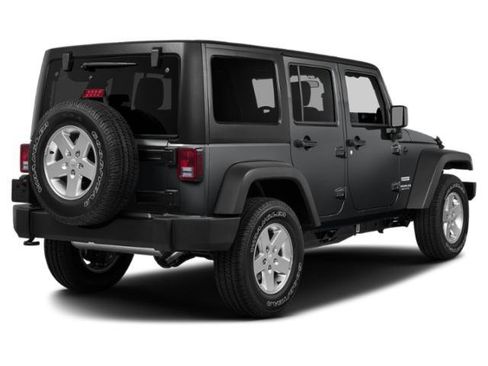 Used 2018 Jeep Wrangler Unlimited Sport S AWD/4WD image 2