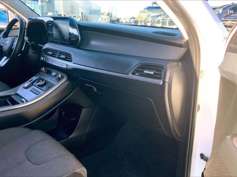 Used 2022 Hyundai Palisade SEL w/ Convenience Package image 18