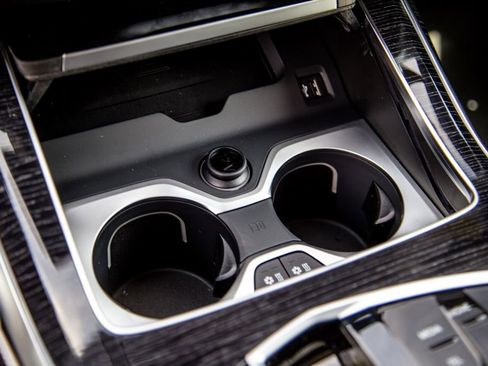 New 2026 BMW X7 xDrive40i w/ Executive Package image 15